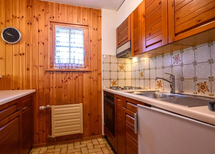 Апартаменты Dent D'herens 18b - Au Calme A *